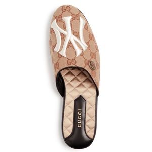GUCCI GG New York Yankees Monogram Slippers